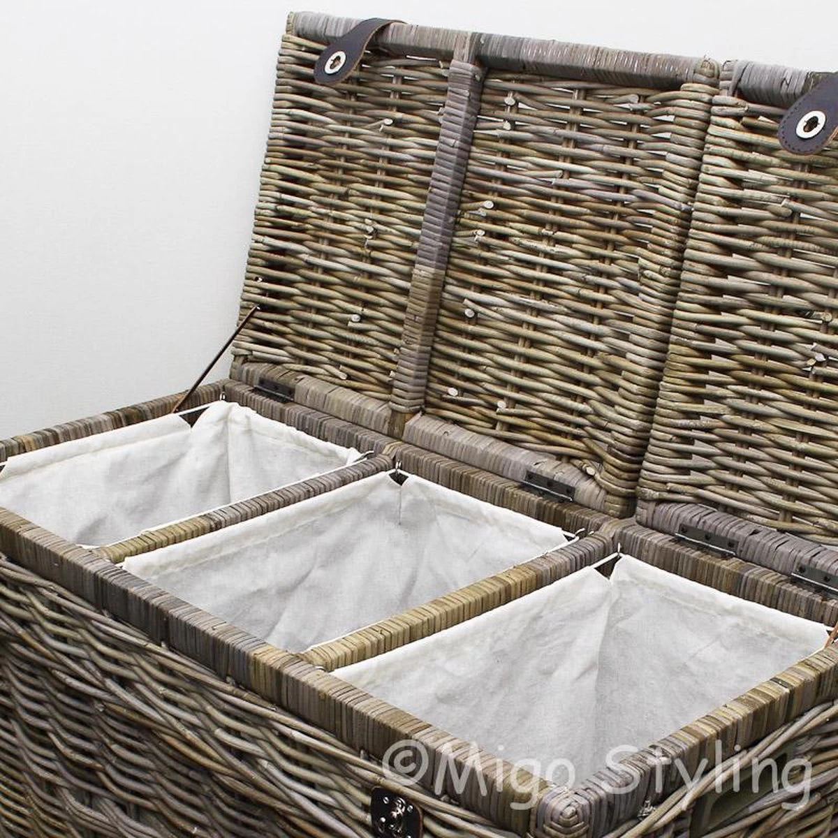 Migo Styling - Wasmand - 3 Vakken - Met Deksel - 85x40xH65 - Riet - Rotan - Trio - Afbeelding 2